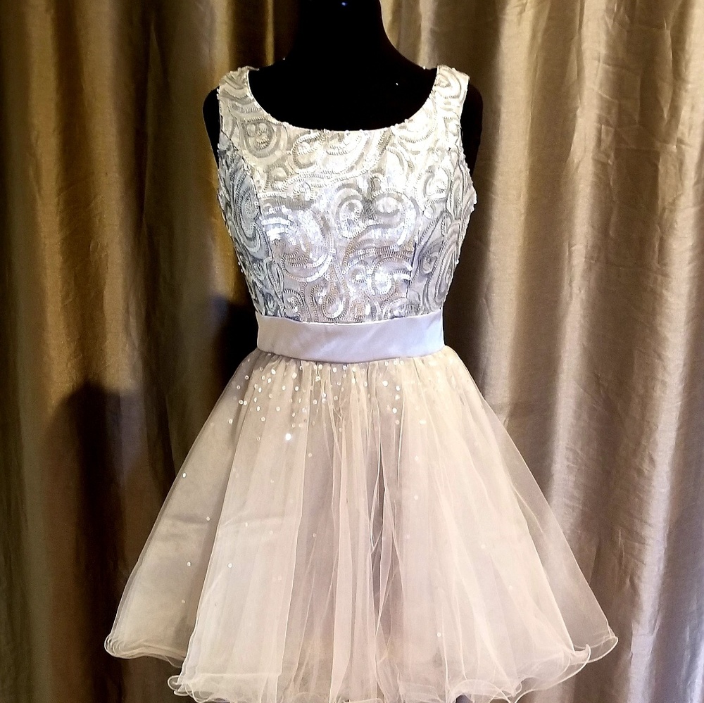 All occasions dress